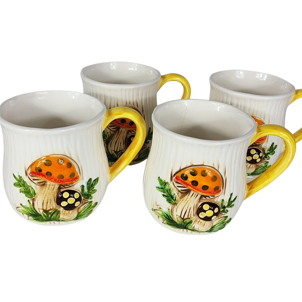 Vintage Merry Mushroom Mugs, Set of 4, 1978 Sears & Roebuck Made in Japan